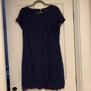 Laundry by Shelli Segal navy lace dress